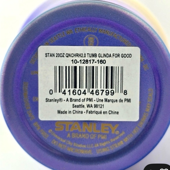 Stanley x Target x Wicked Flowstate
Quencher 20oz Tumbler Glinda - Picture 4 of 5